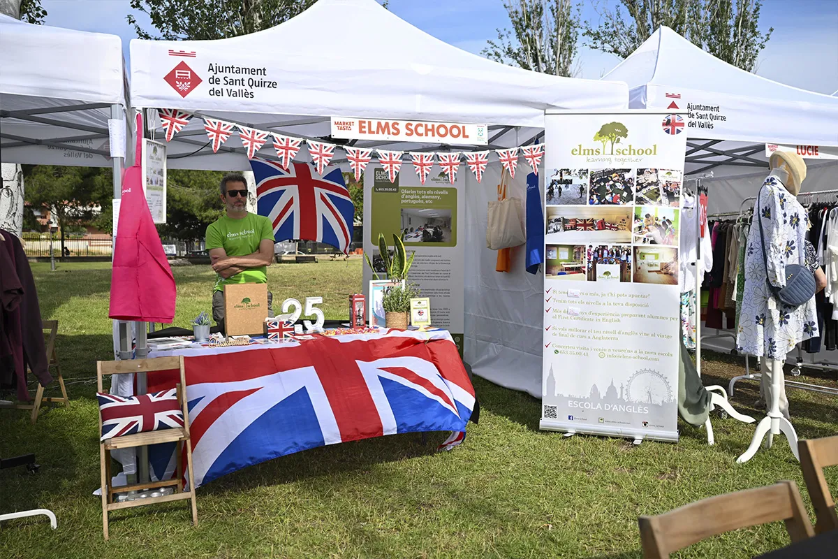 Parada d’Elms School al Market Tasta de Sant Quirze Comerç