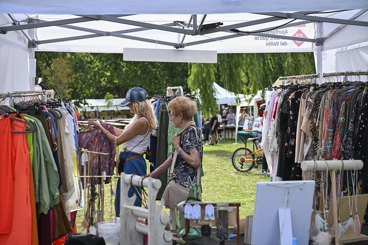 Parada de moda i complements al Market Tasta de Sant Quirze